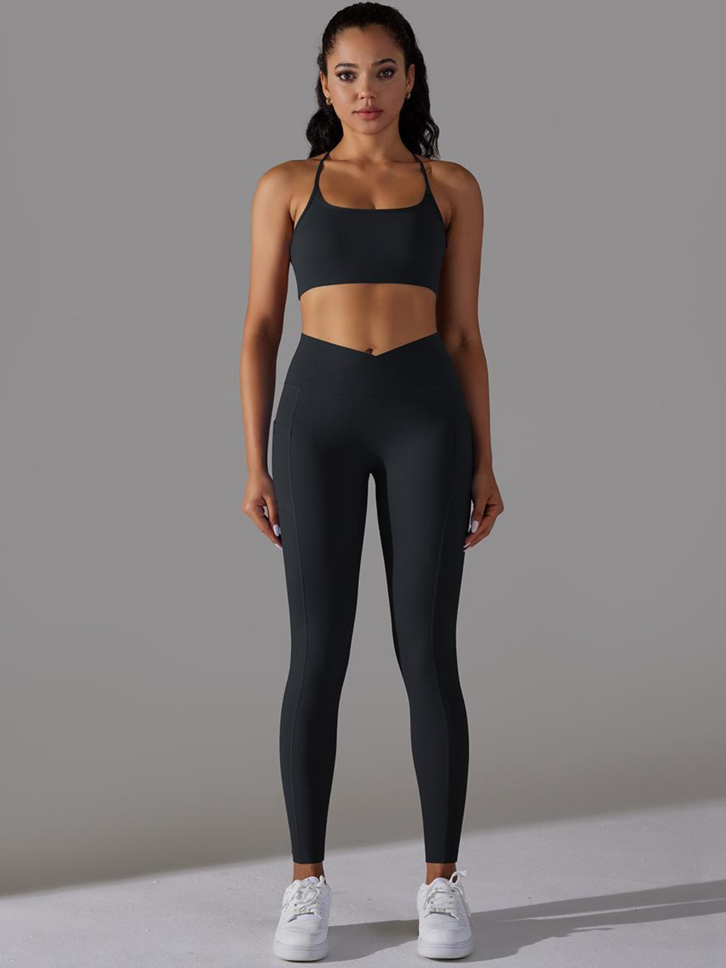 Conjunto Top y Legging Fitness Venecia Confort – Cintura en V y Espalda Cruzada