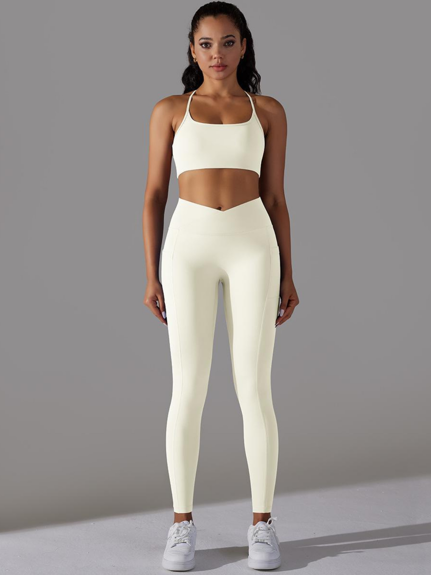 Conjunto Top y Legging Fitness Venecia Confort – Cintura en V y Espalda Cruzada