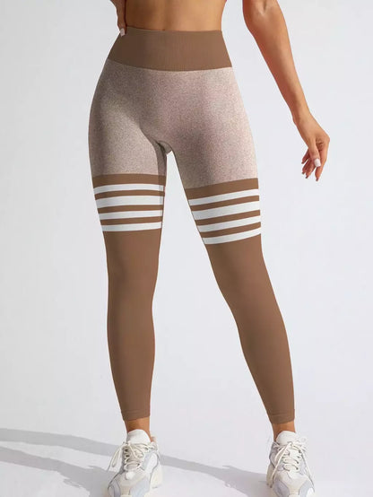 Legging a Rayas con Cintura en V y Efecto Push Up Venecia Power Buum – FITNESS 💪